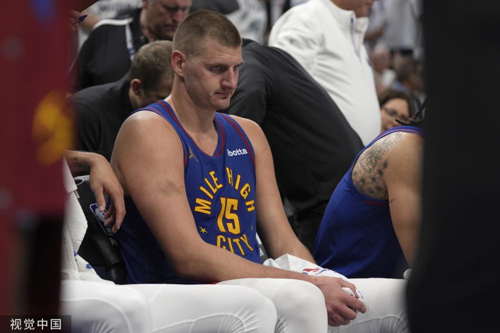 斯持枪门事 斯持枪门事